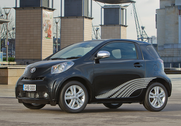 Toyota iQ Customisation and Options | carwow